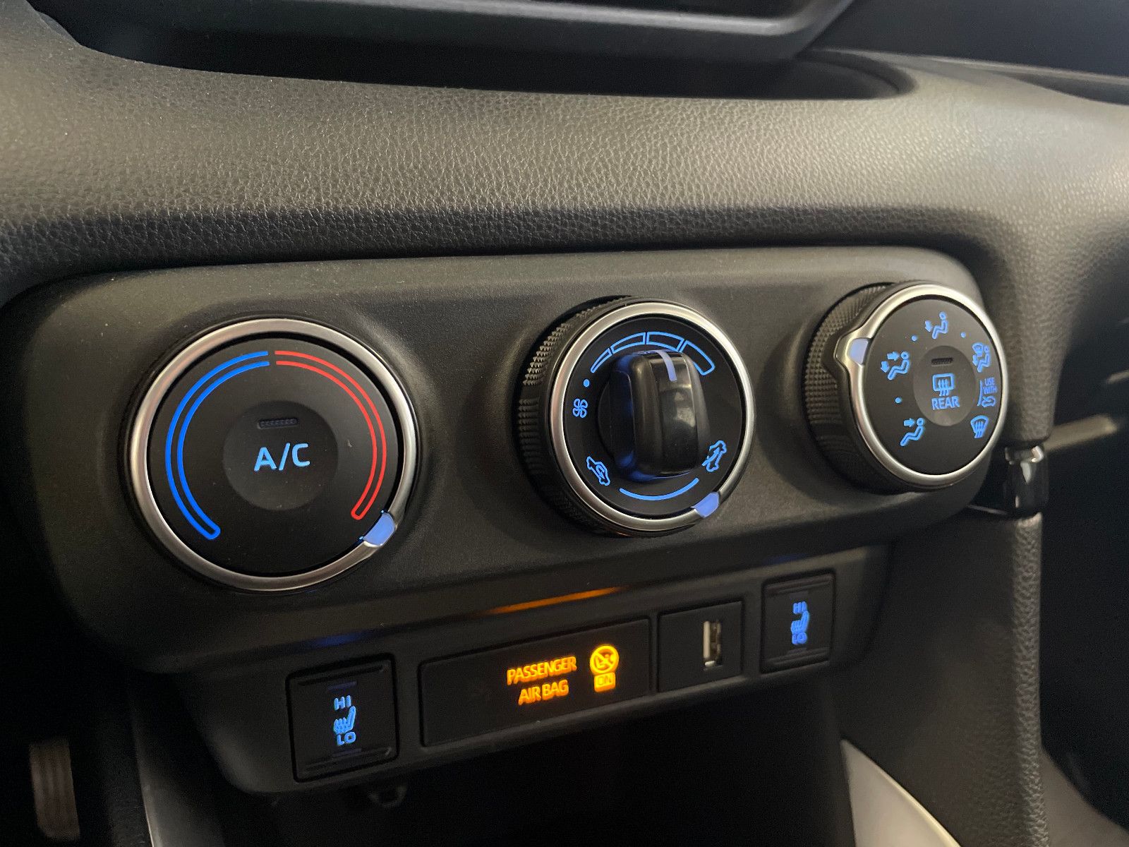 Toyota Yaris Comfort - Samsaru's Car Outlet