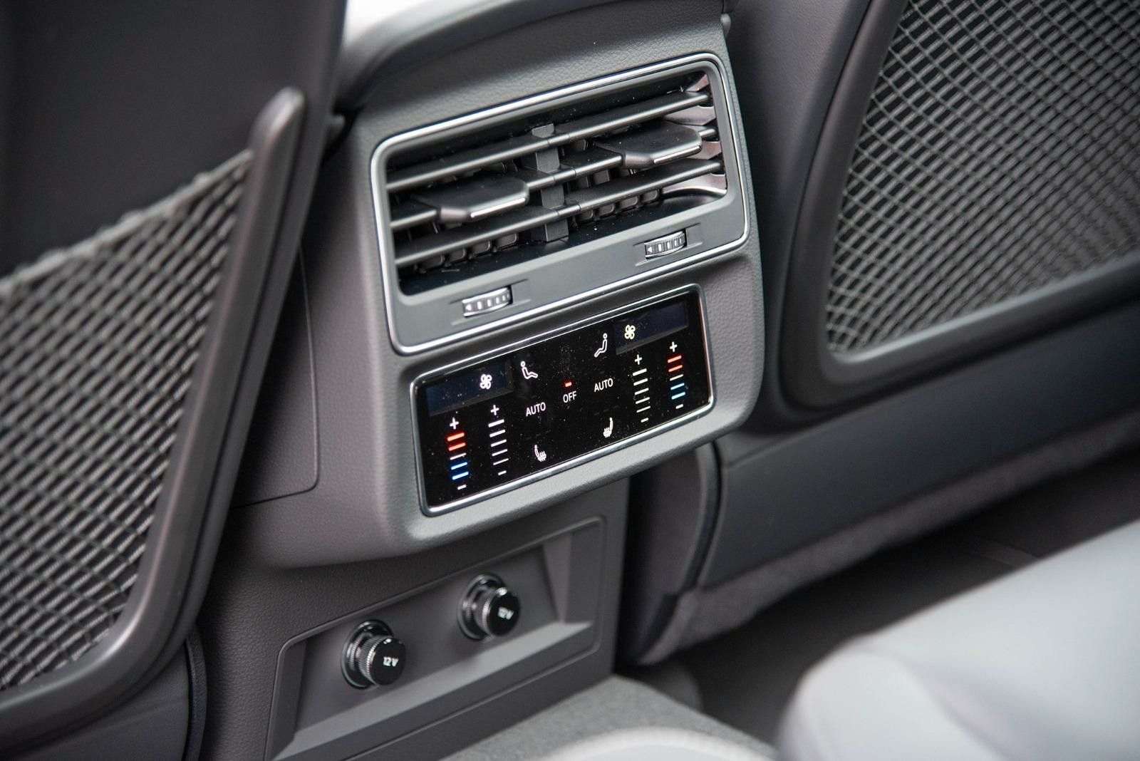 Audi Q7 45 TDI  S-LINE COMFORT *7-SITZ*MASSAGE*MATRIX
