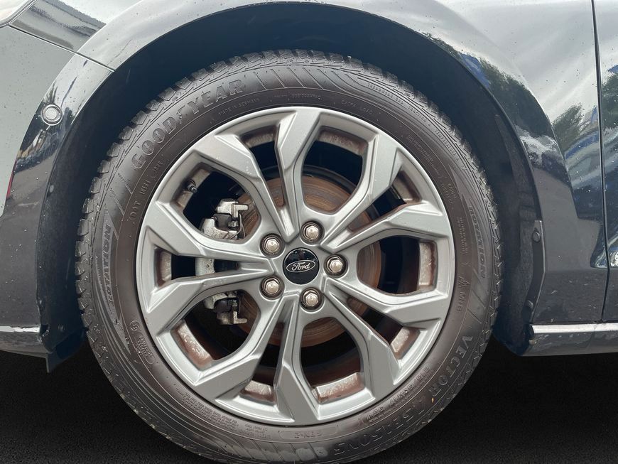 Ford Focus Turnier 1.0 EcoBoost Hybrid Aut. ST-LINE X