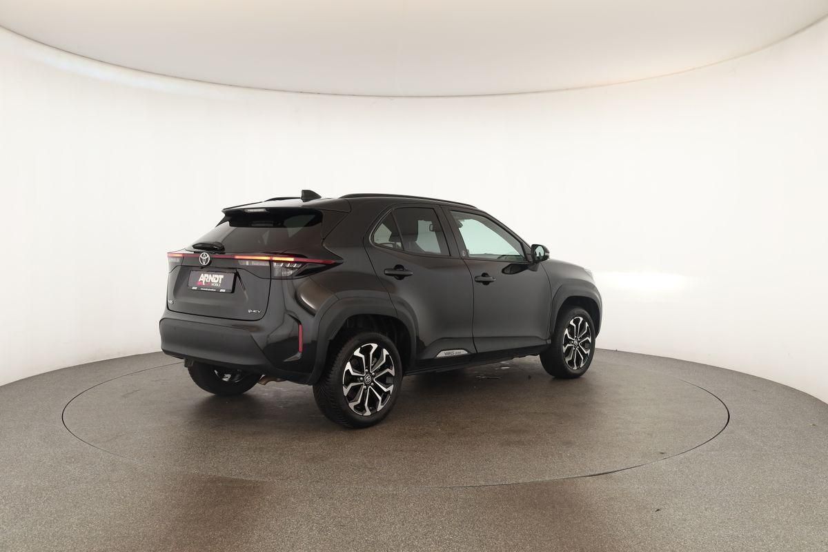 Toyota Yaris Cross CVT Team D LED Navi SHZ iACC Kam 17"