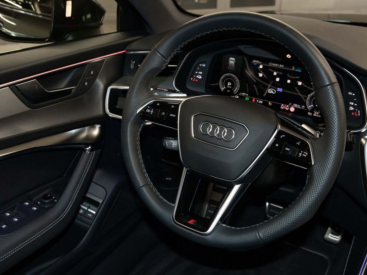 Audi A6 Avant 50 TFSI e quattro S line AHK Matrix B&O