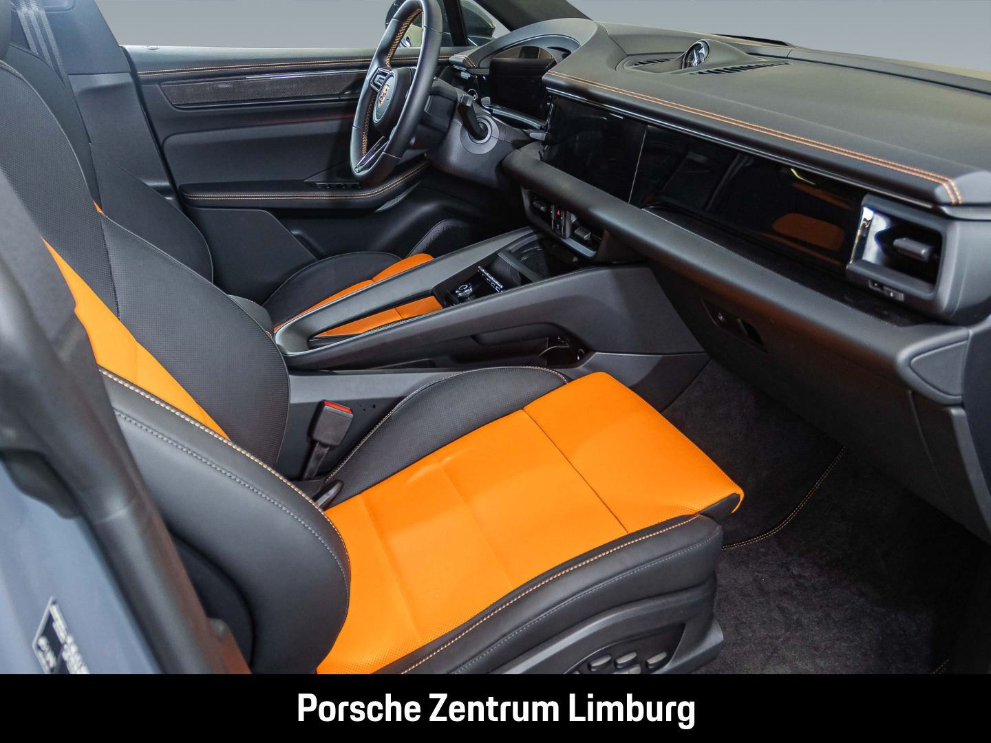 Porsche Macan 4S BOSE Luftfederung Panoramadach LED