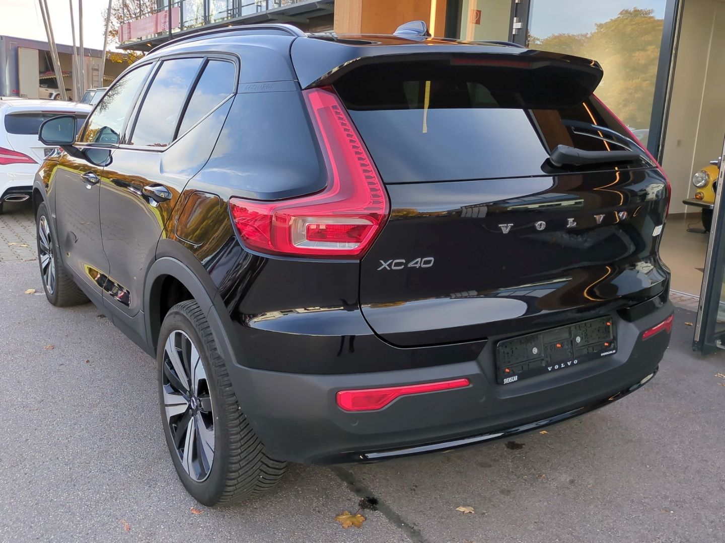 Volvo XC40 Core Recharge Pure Electric 2WD StandHZG AH