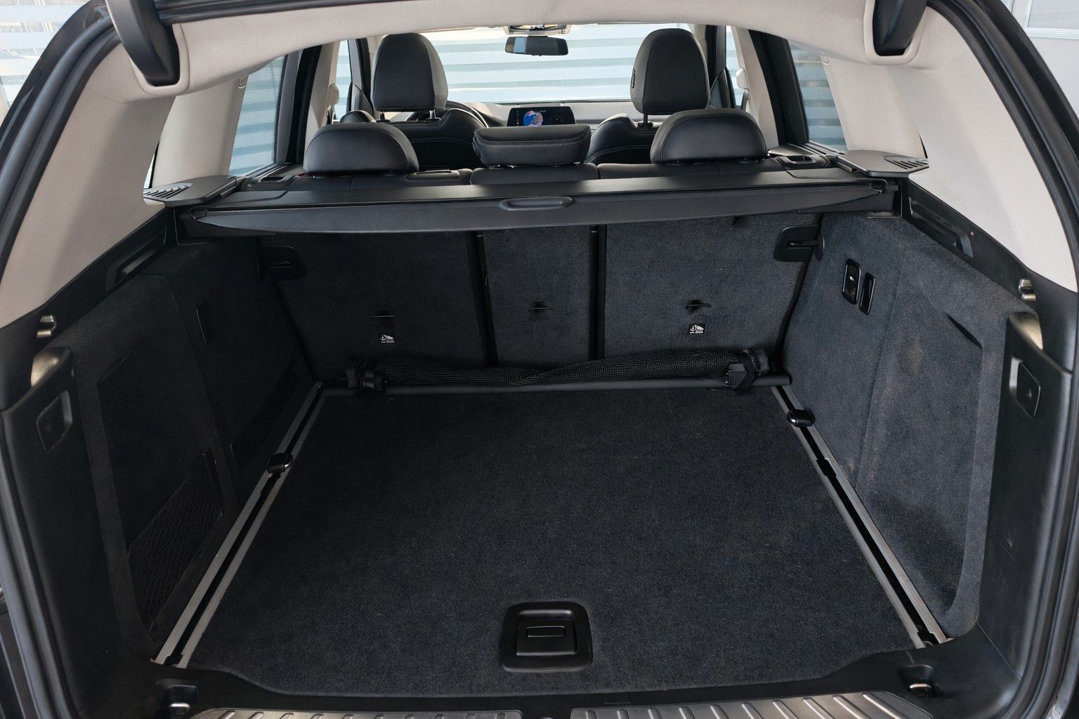 BMW X3 xD20d xLine KAM HUD PANO AHK LEDER