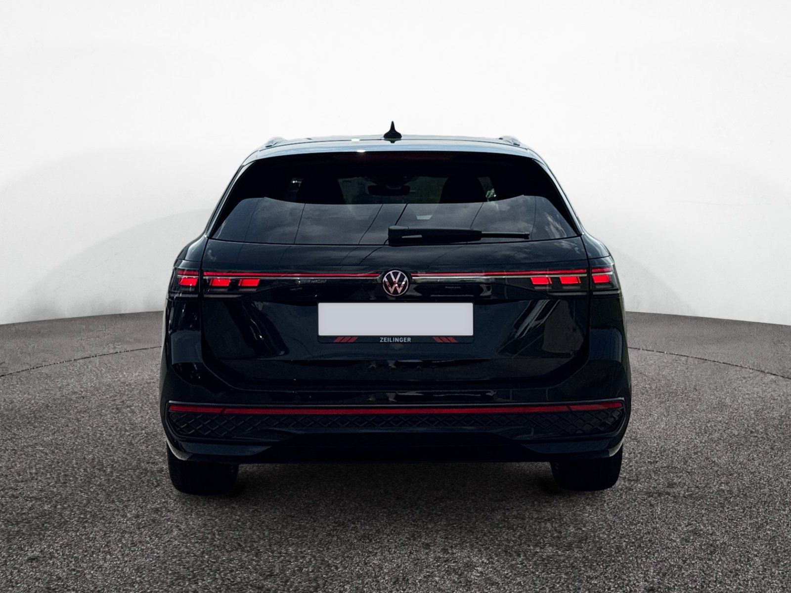Volkswagen Passat Variant R-Line TDI DSG 4Motion|AHK|NAVI|A