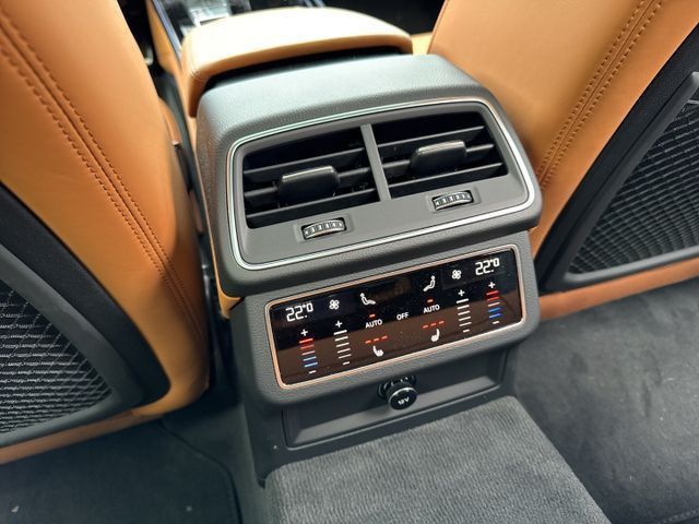 Audi RS 6 Avant Keramik/StHz/B&O/HuD/Laser/Pano/RS-Ag