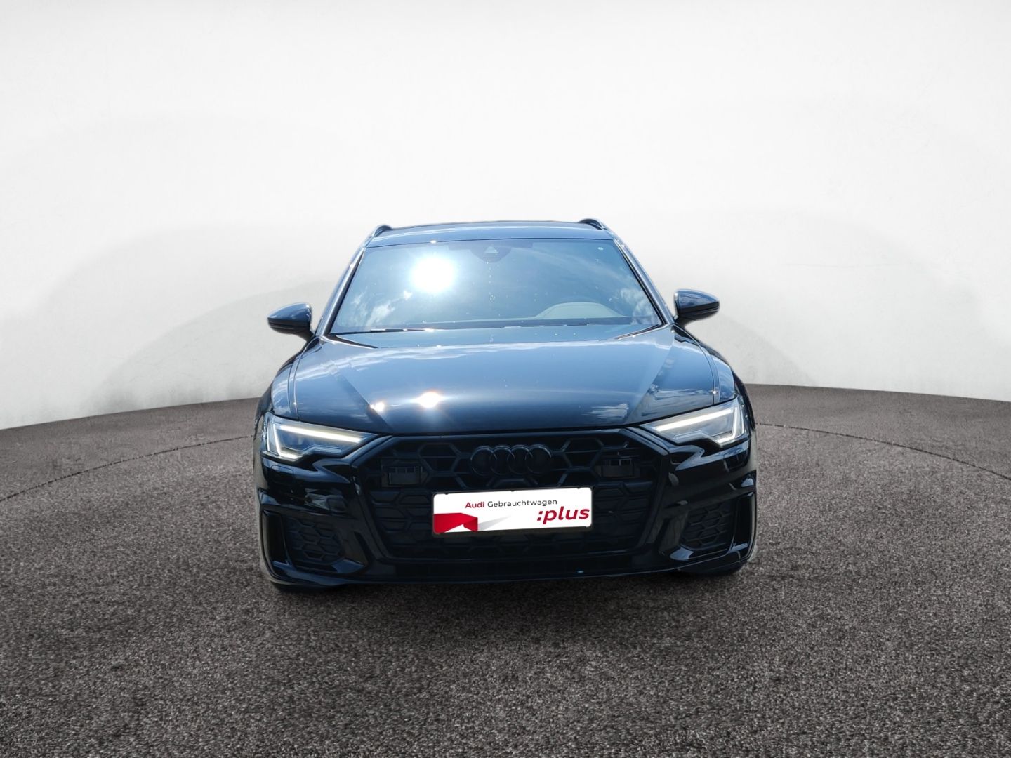 Audi A6 Avant 40 TDI S line - Samsaru's Car Outlet