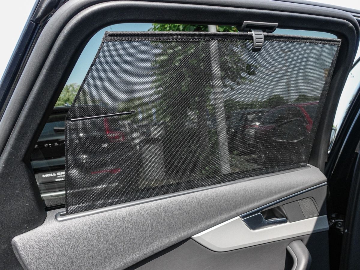 Audi A4 Avant 30 TDI s tronic Advanced - Samsaru's Car Outlet
