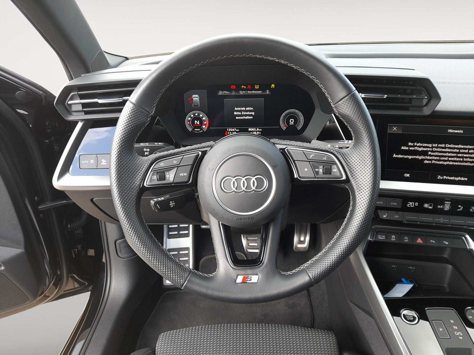 Audi A3 Sportback 30 TFSI S-Line LED SHZ Tempo