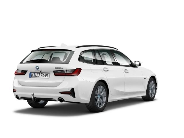 BMW 330e Touring Sport Line Aut. - Samsaru's Car Outlet