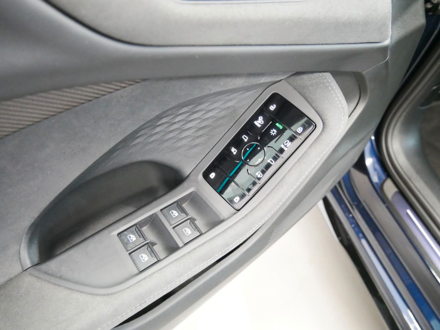 Audi A5 Avant TDI quattro S line S tro. MATRIX AHK TE