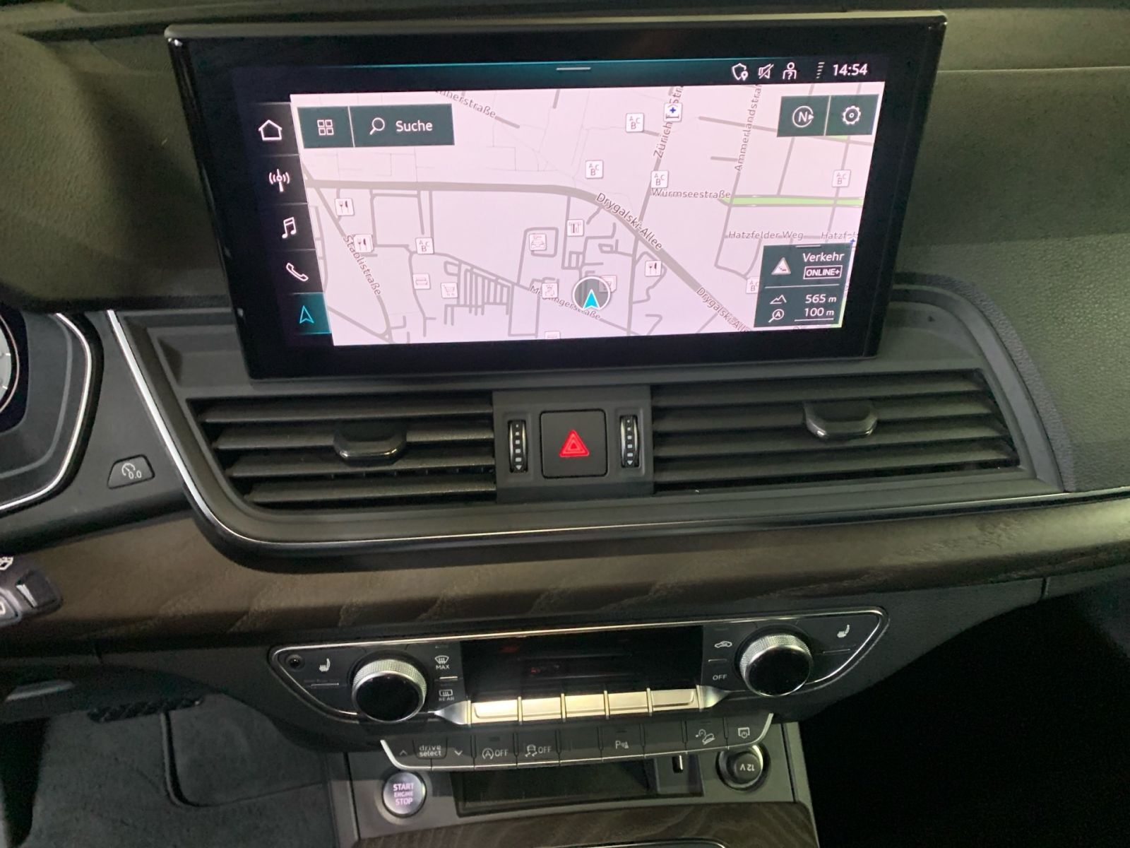 Audi Q5 advanced 35 TDI - Samsaru's Car Outlet