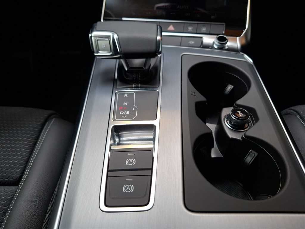 Audi A6 Avant 50 TFSI e quattro S-tronic - Samsaru's Car Outlet