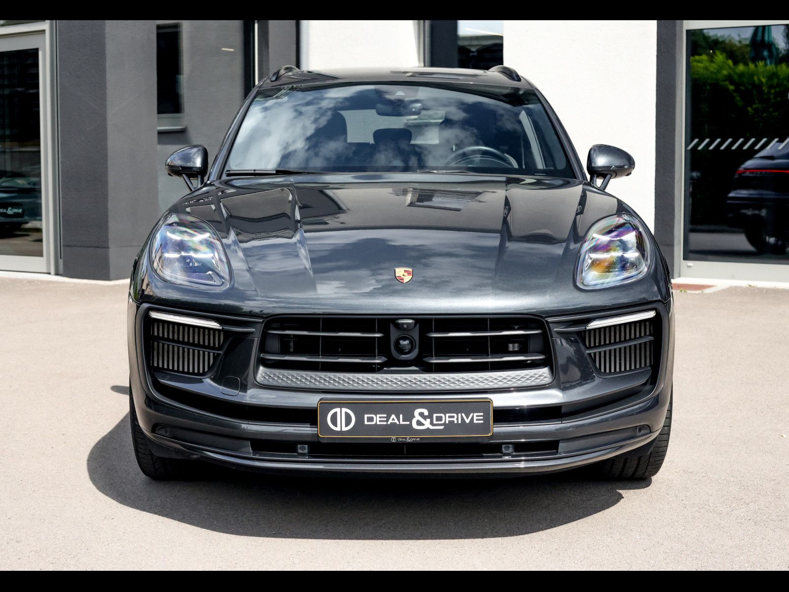 Porsche Macan III S PDK - Samsaru's Car Outlet