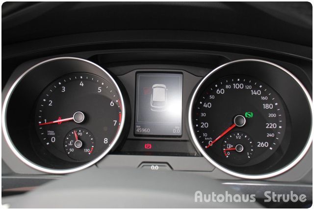 Volkswagen Tiguan Life 1.5 TSI - Samsaru's Car Outlet