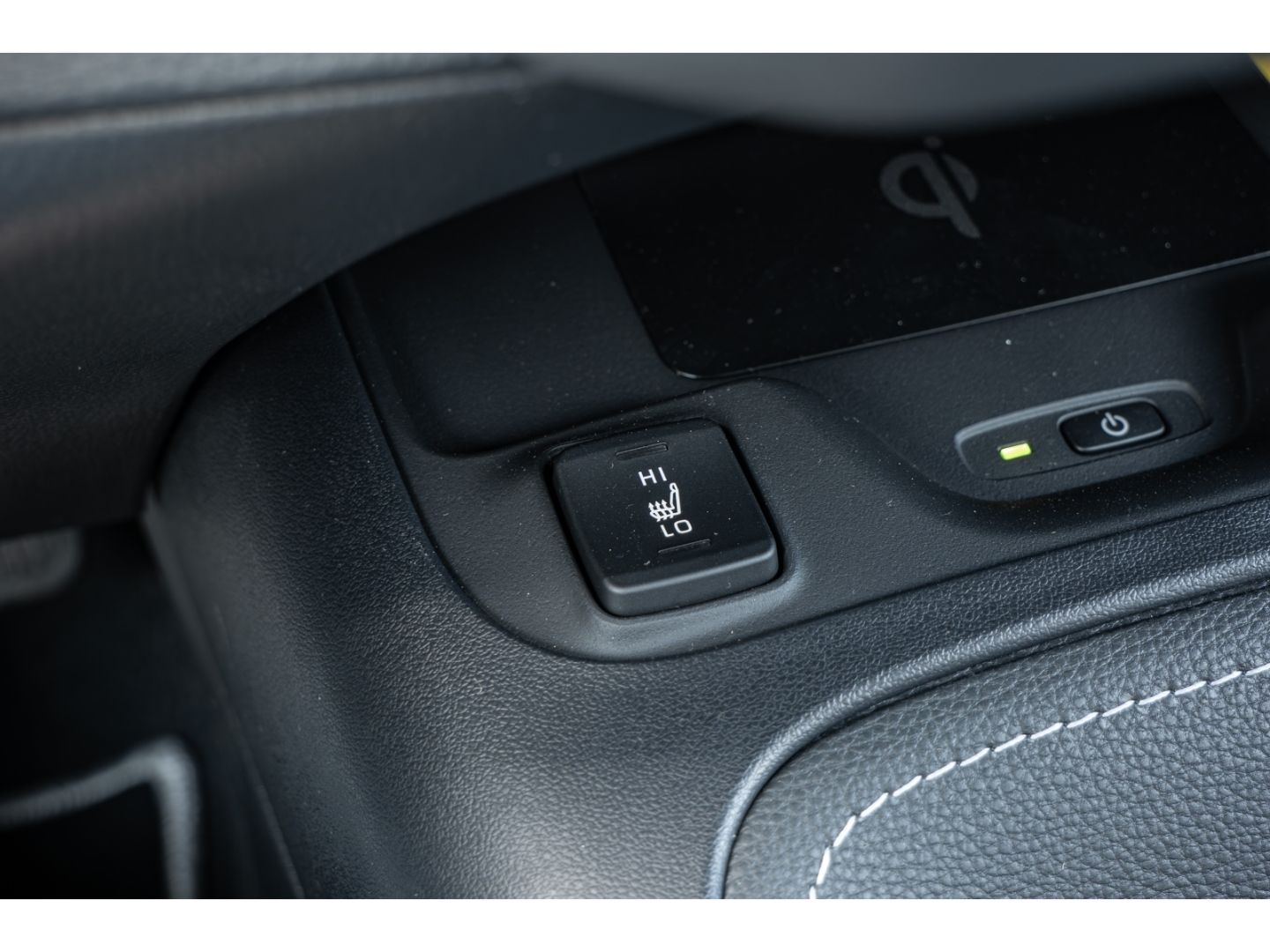 Toyota Corolla Touring Sports Voll-Hybrid Teamplayer AT