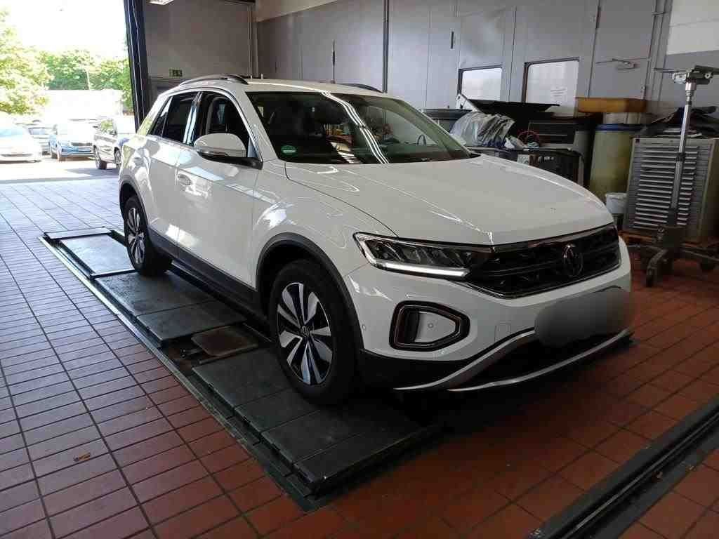 Volkswagen T-Roc 1.0 TSI MOVE - Samsaru's Car Outlet