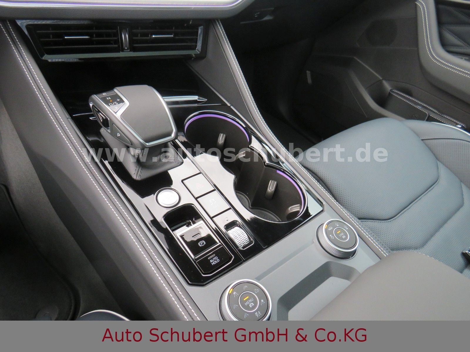 Volkswagen Touareg 3.0 TDI 4Motion R-Line