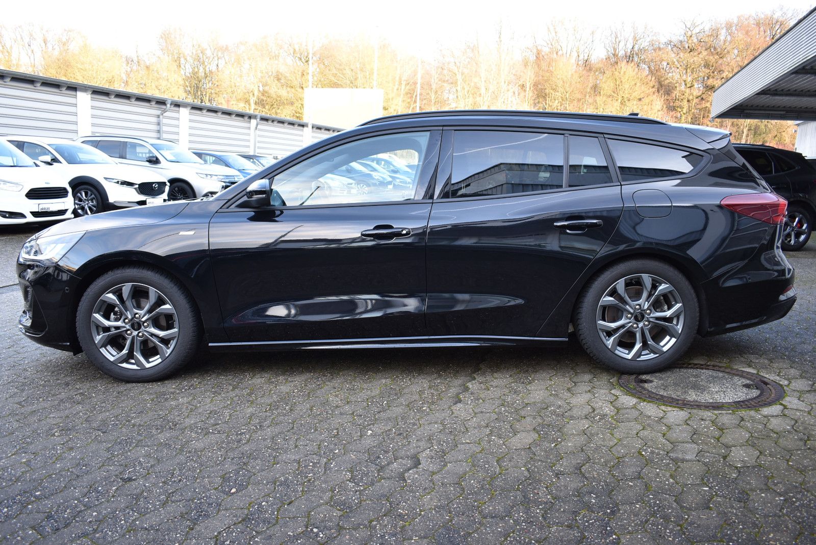 Ford Focus Turnier 1.5 ST-Line X Aut.