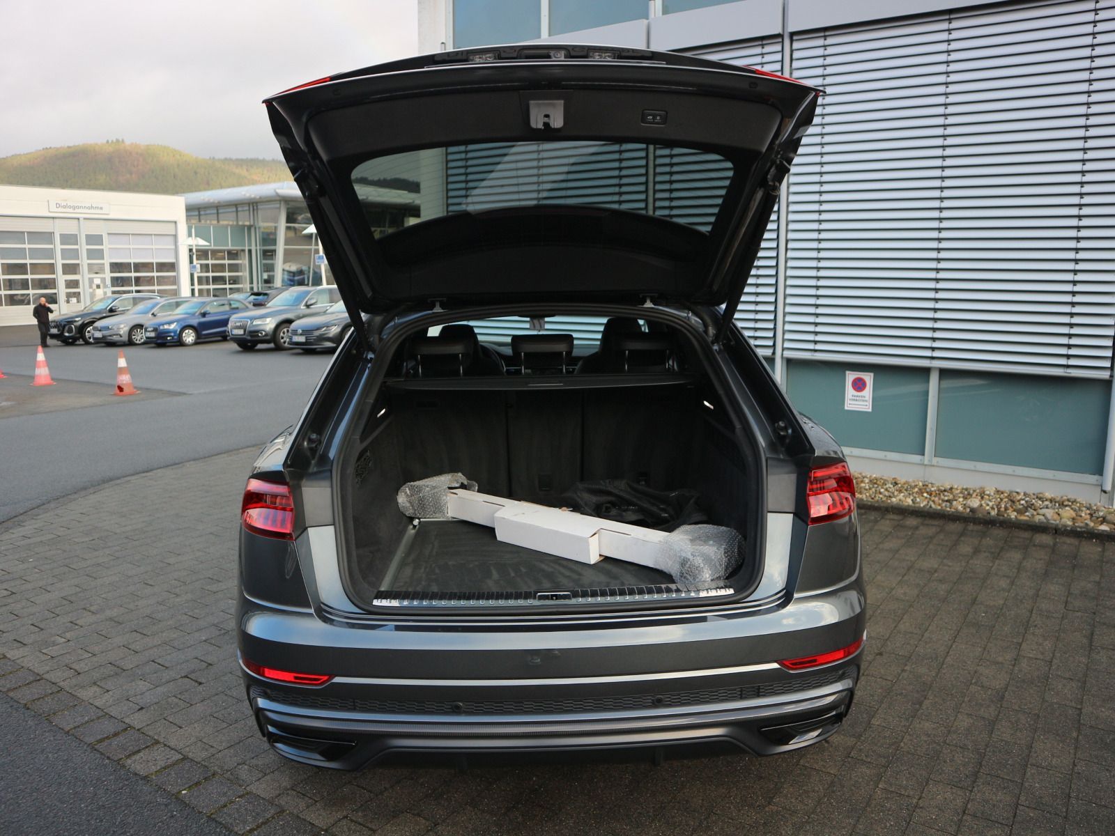 Audi Q8 S line 50 TDI quattro SITZBELÜFTUNG*PANO*AHK