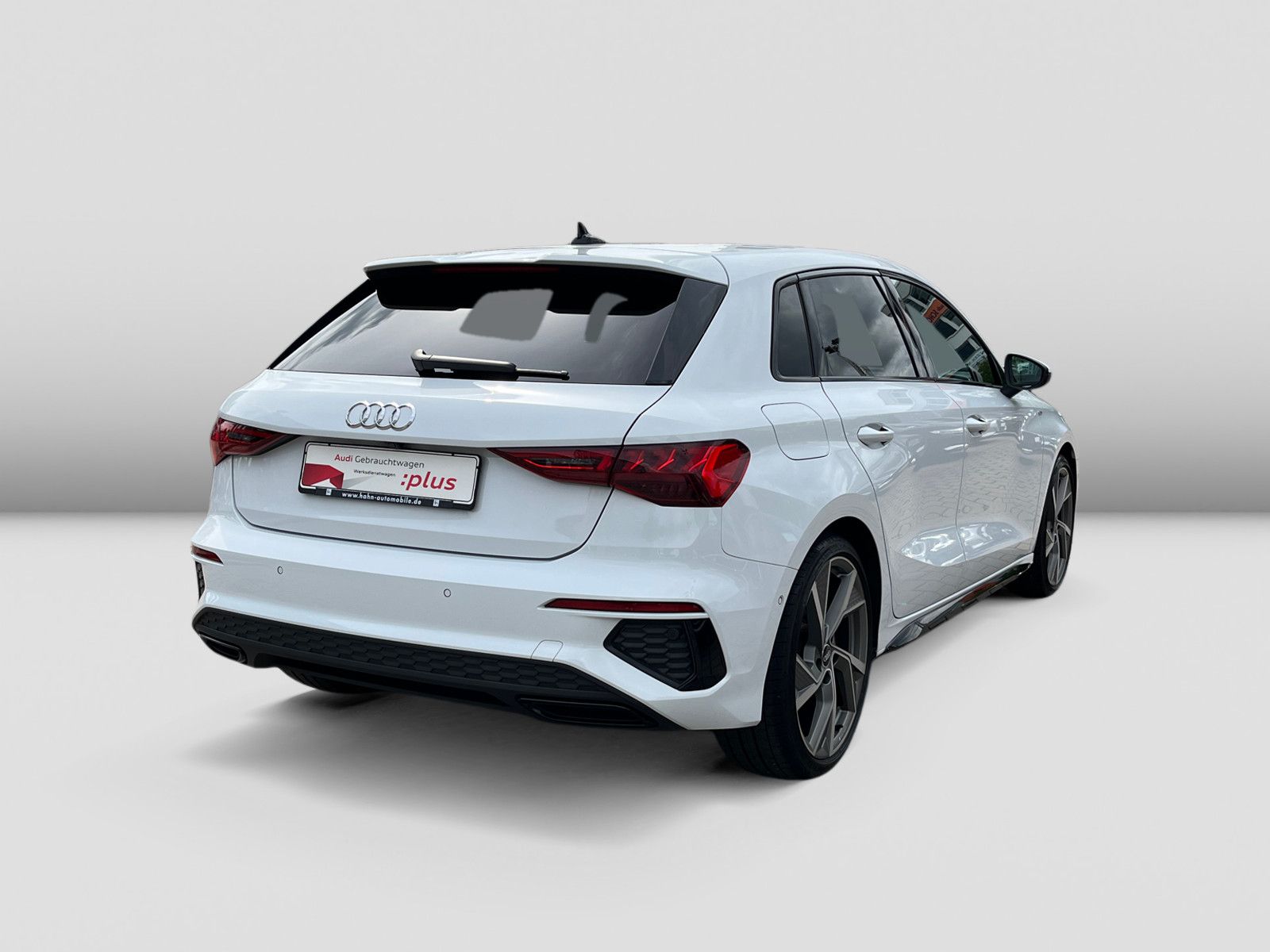 Audi A3 Sportback 35 TFSI S tronic S Line - Samsaru's Car Outlet