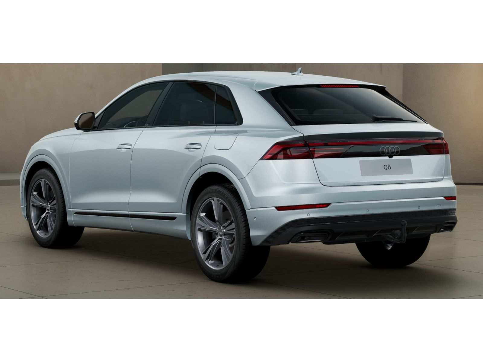 Audi Q8 55 TFSI e quattro Black - Samsaru's Car Outlet