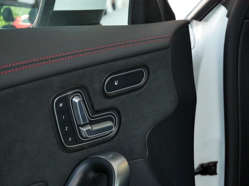 Mercedes-Benz CLA 250 4M AMG PREMIUM - Samsaru's Car Outlet