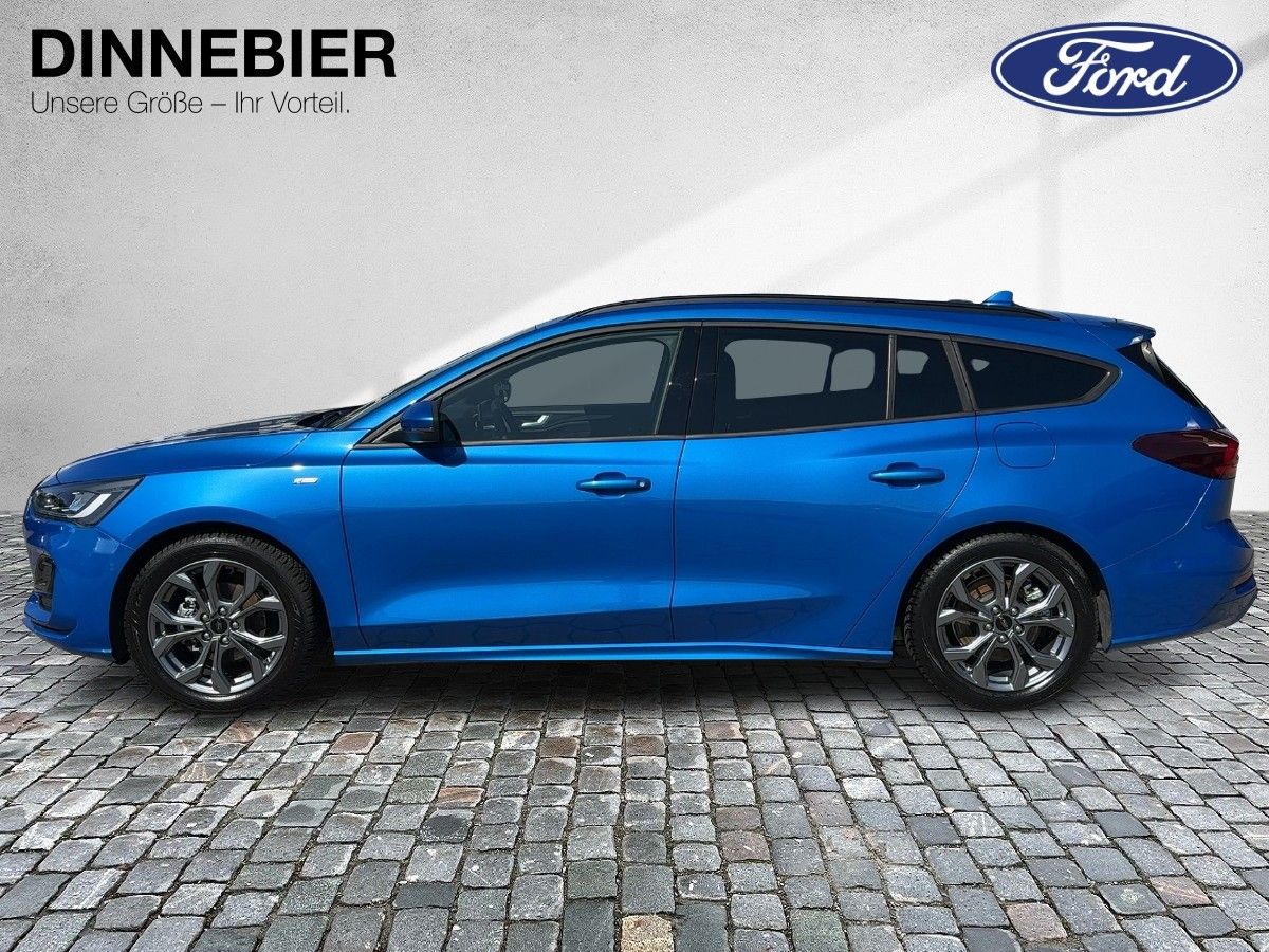 Ford Focus ST-Line X LED+AHK+Kamera+Winterpaket