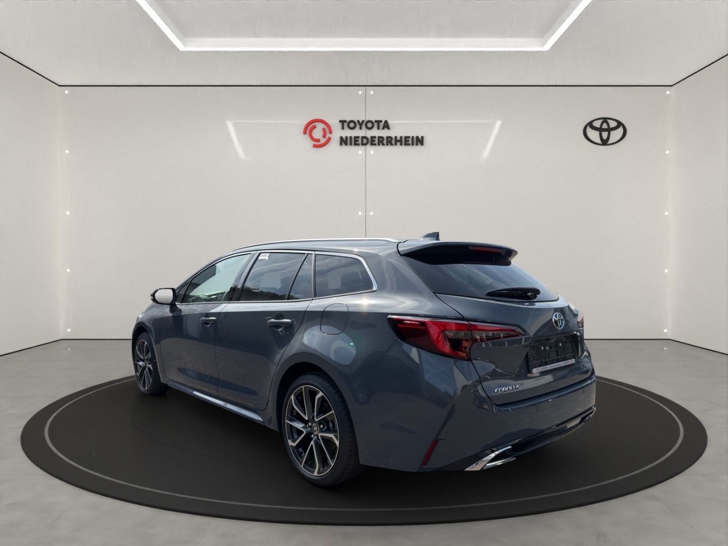 Toyota Corolla Touring Sports Hybrid Lounge 18''ALU+MAT