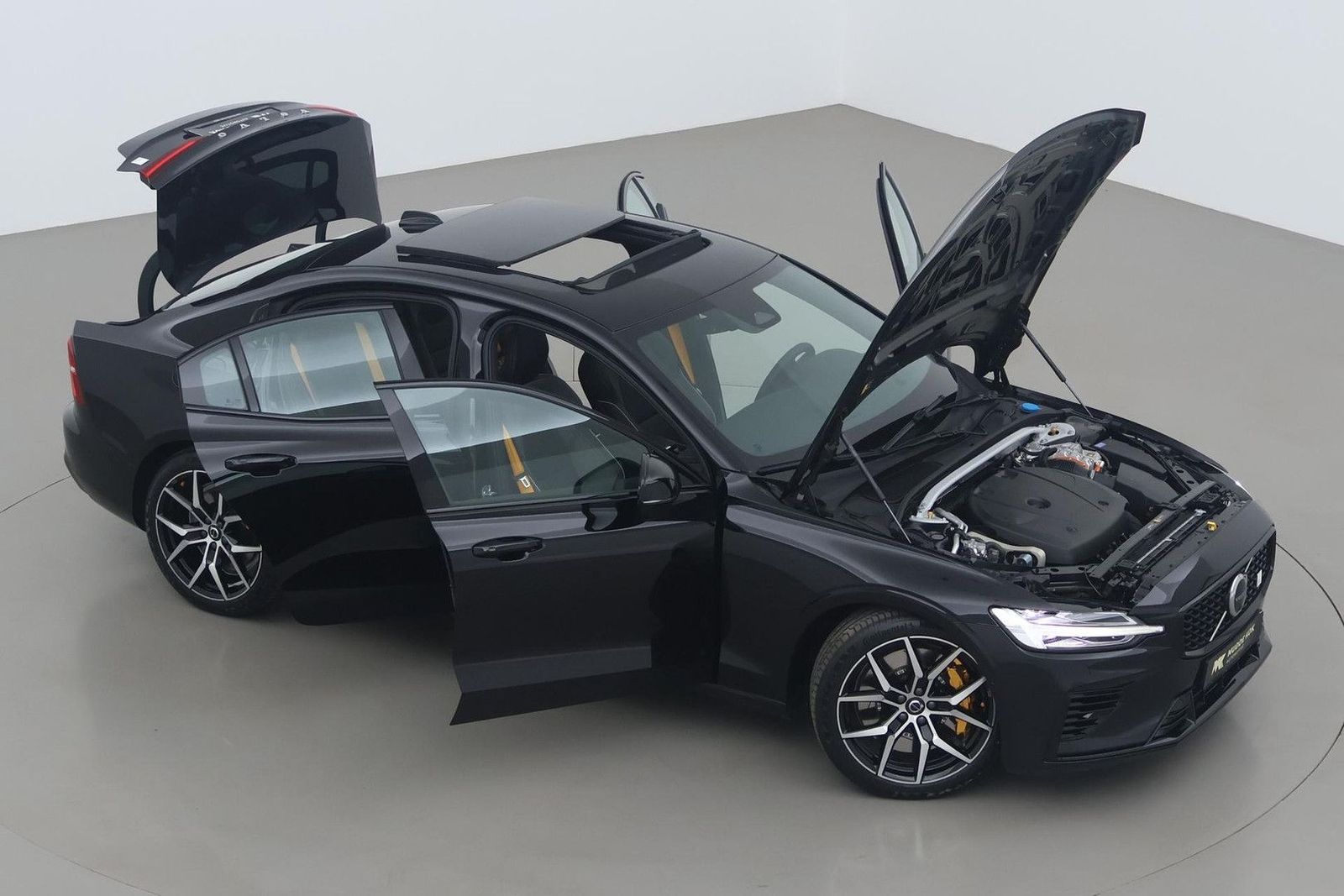 Volvo S60 T8 AWD Polestar Engineered | Long Range | Bo