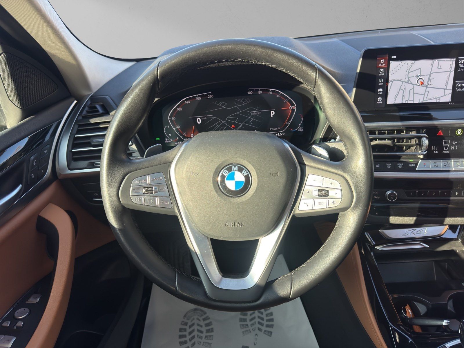 BMW X4 xDrive30d Pano eSitze 360° AHK ACC HiFi