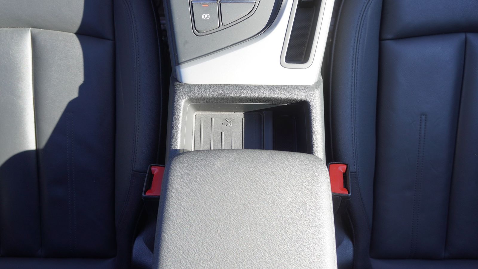 Audi A4 35 2.0 TFSI Avant advanced - Samsaru's Car Outlet