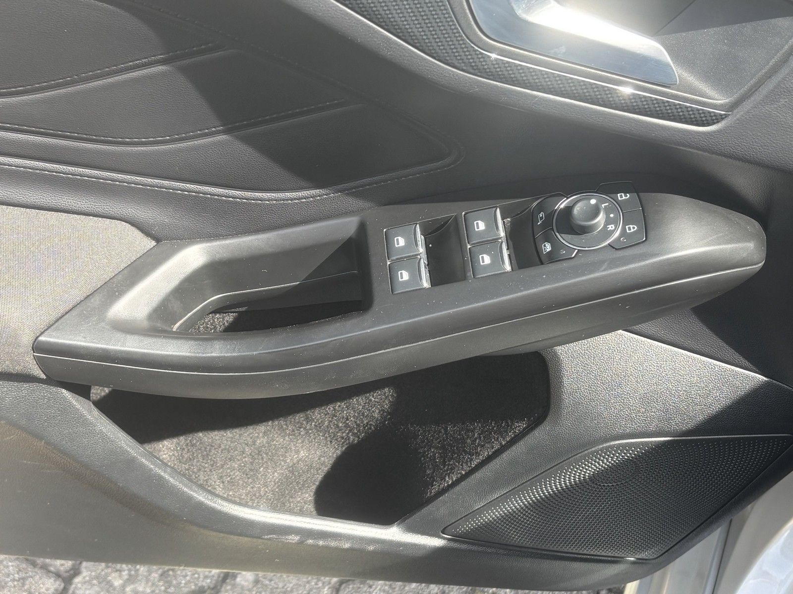 Ford Focus Turnier ST-Line 155PS Rf-Kamera Winter-Pak