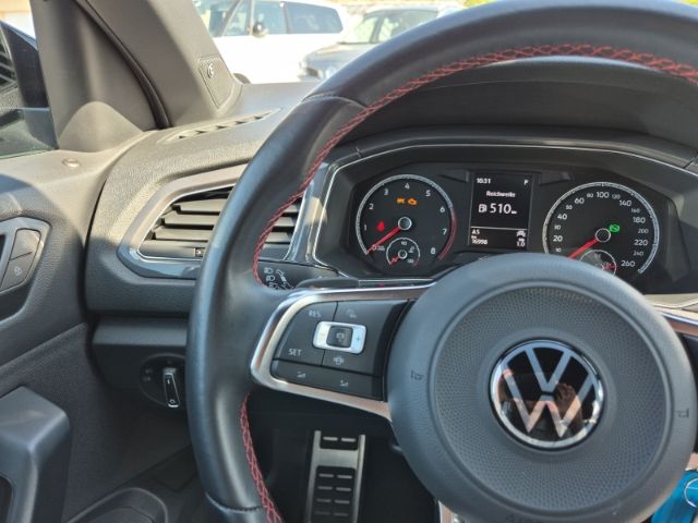 Volkswagen T-Roc Sport - Samsaru's Car Outlet