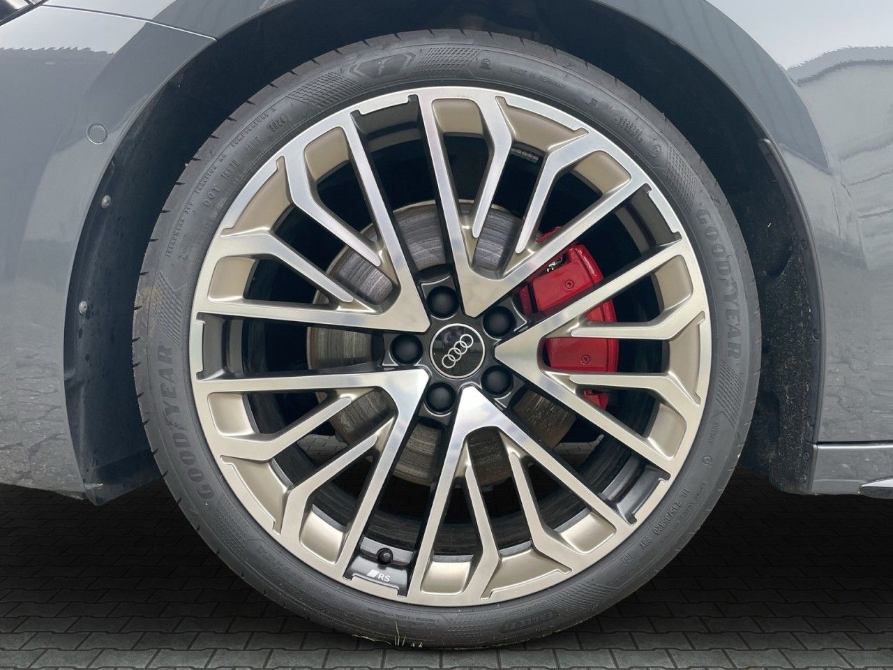 Audi A5 Avant 2.0 TDI quattro Automatik S line Navi+M