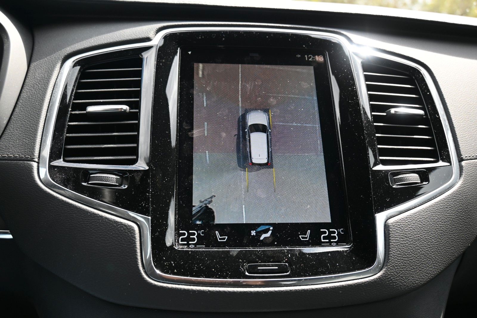 Volvo XC90 B5D AWD Inscription*LUFT*STDHZG*360*AHK*ACC