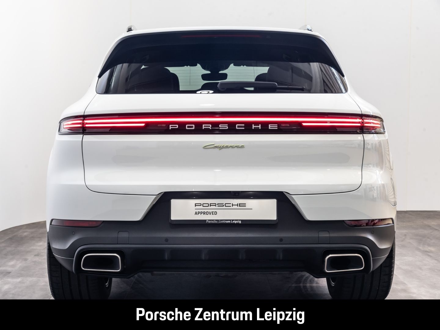 Porsche Cayenne E-Hybrid el.AHK InnoDrive Luft BOSE 360G