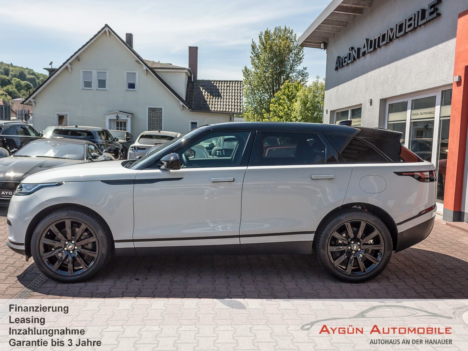 Range Rover Velar P400e AWD - Samsaru's Car Outlet