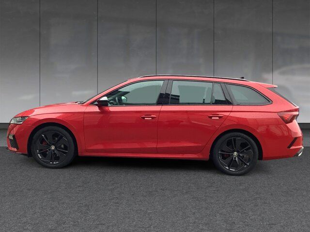 Skoda OCTAVIA COMBI TDI DSG RS - Samsaru's Car Outlet