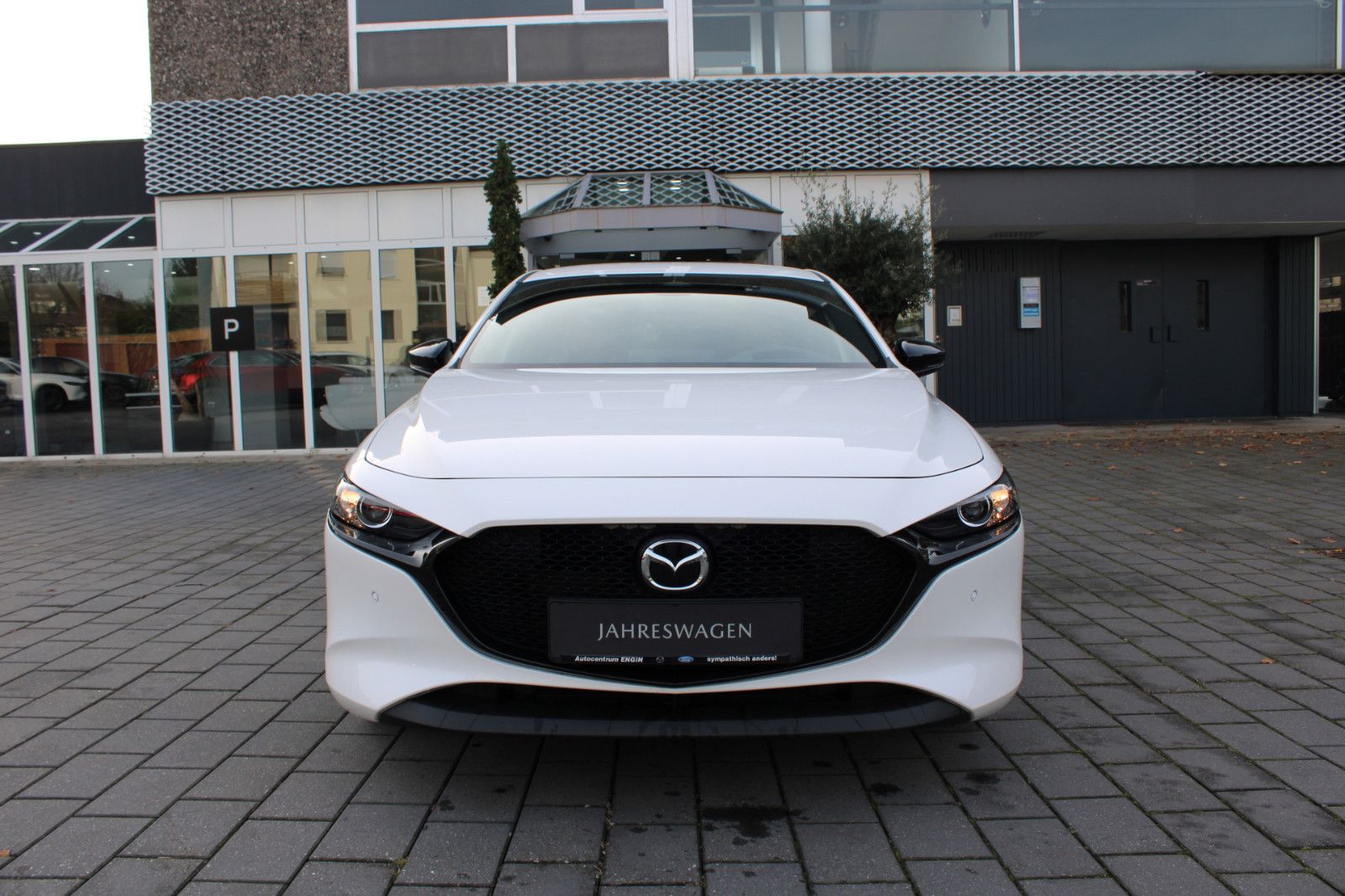 Mazda 3 e-SKYACTIV G Nagisa*BOSE*HUD*LED*KEYLESS*