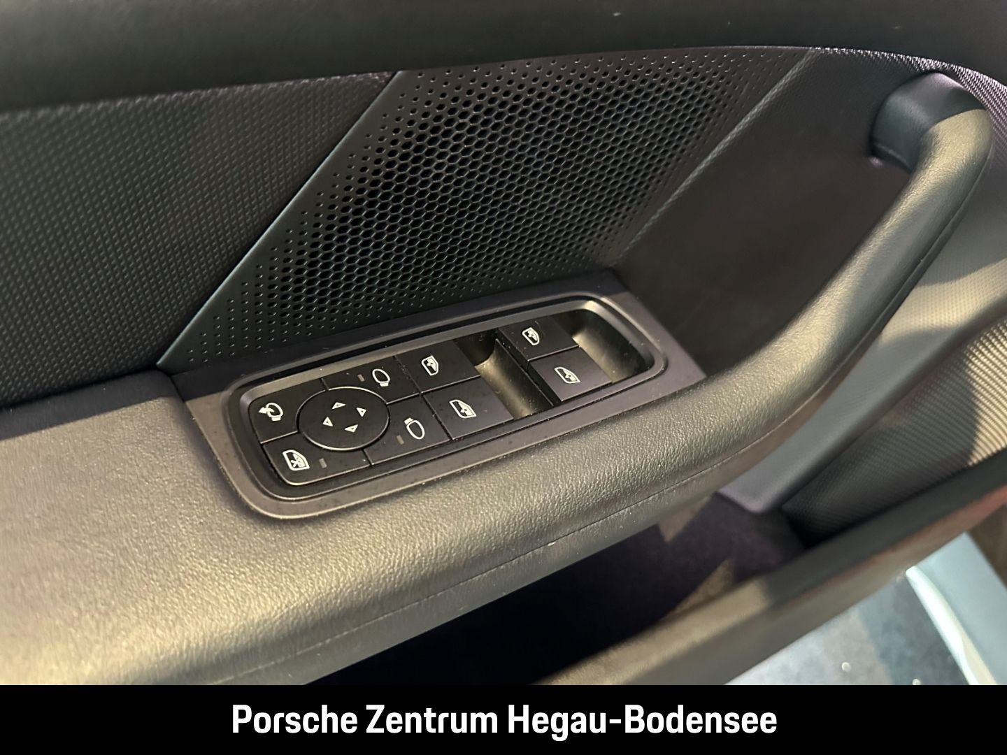 Porsche Taycan 4 Cross Turismo/Komfortsitze/BOSE/PDLS Pl