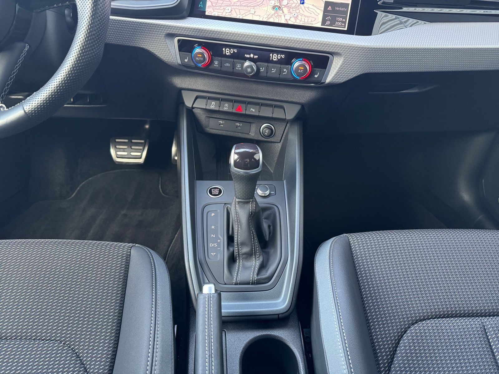 Audi A1 allstreet 35TFSI S line LED NAV ACC SHZ PDC