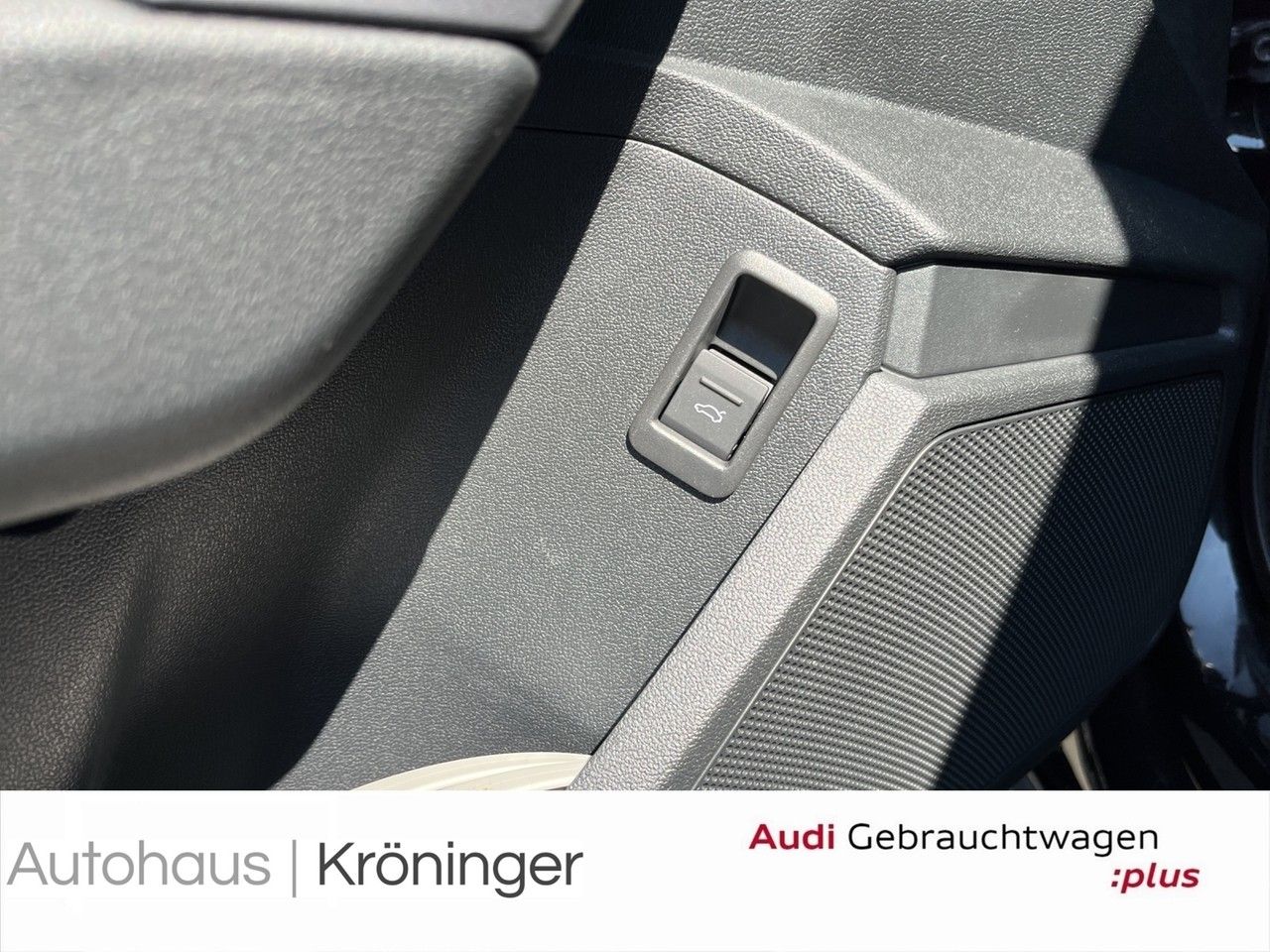 Audi A3 Limousine 30 TFSI advanced S tronic Navi+ Rüc