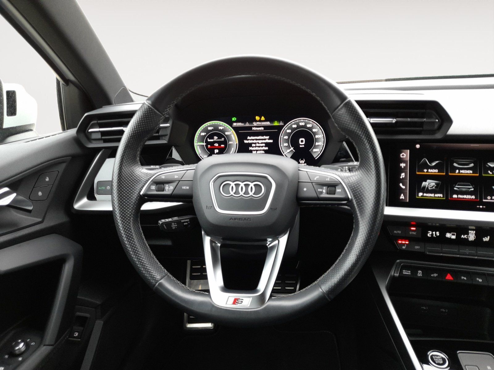 Audi A3 Sportback 40 TFSI e S-Line AHK RFK ACC