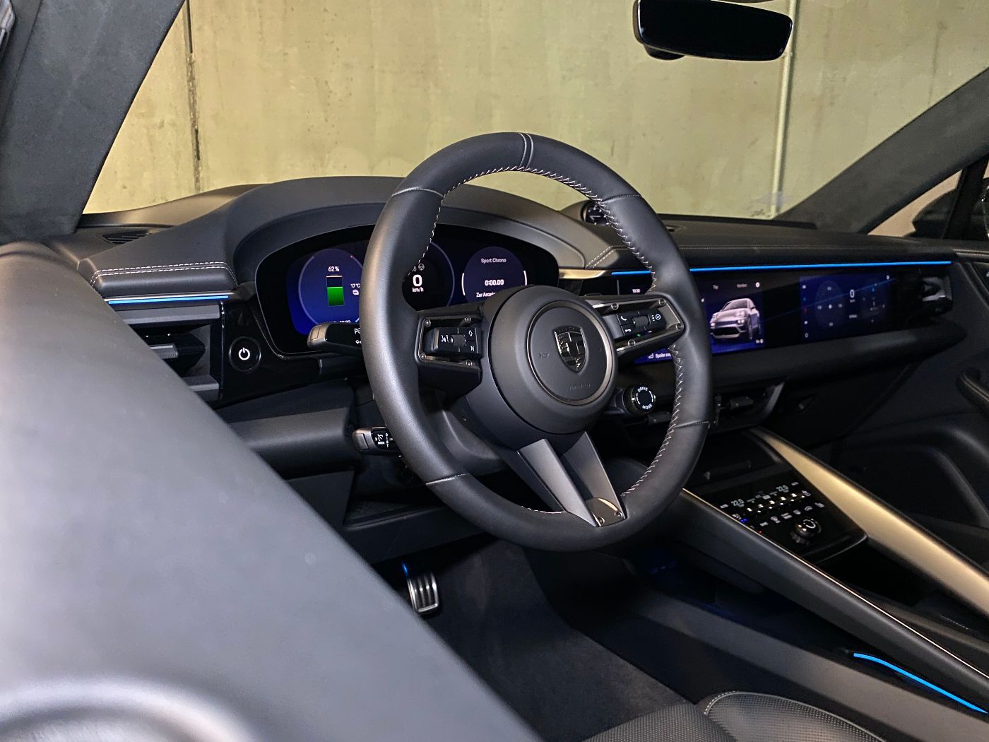 Porsche Macan Turbo | Hinterachslenkung | AHK | 22-Zoll
