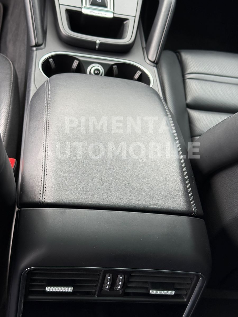 Porsche Cayenne E-Hybrid BLACK 22" APPROVED AHK LUFT PAN