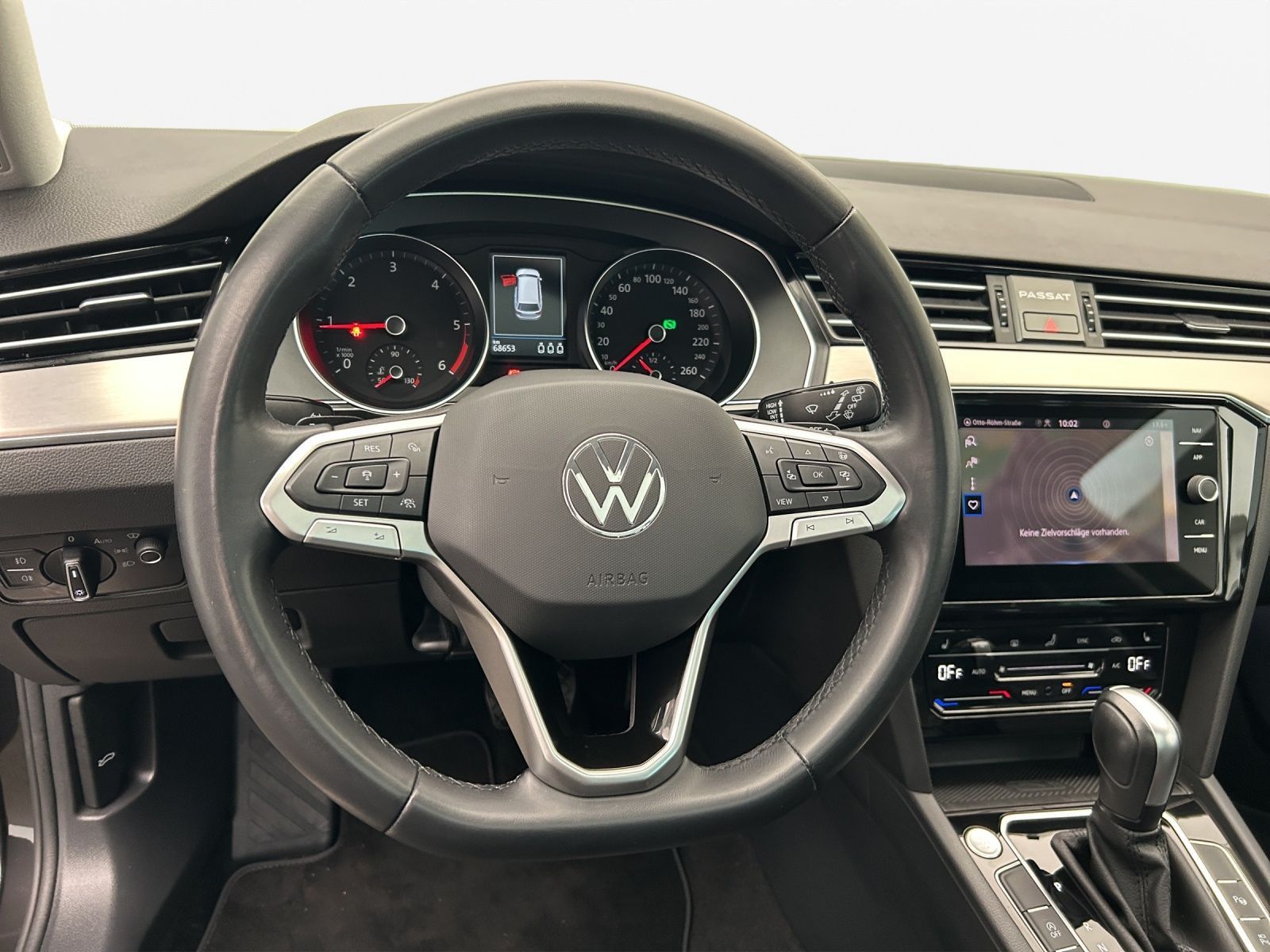Volkswagen Passat Variant Elegance 2.0 TDI *AHK*NAVI*PANO*E