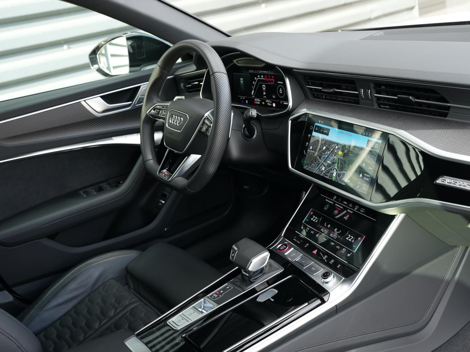 Audi RS6 Avant quattro Sportabgas Standheizung FLA HU