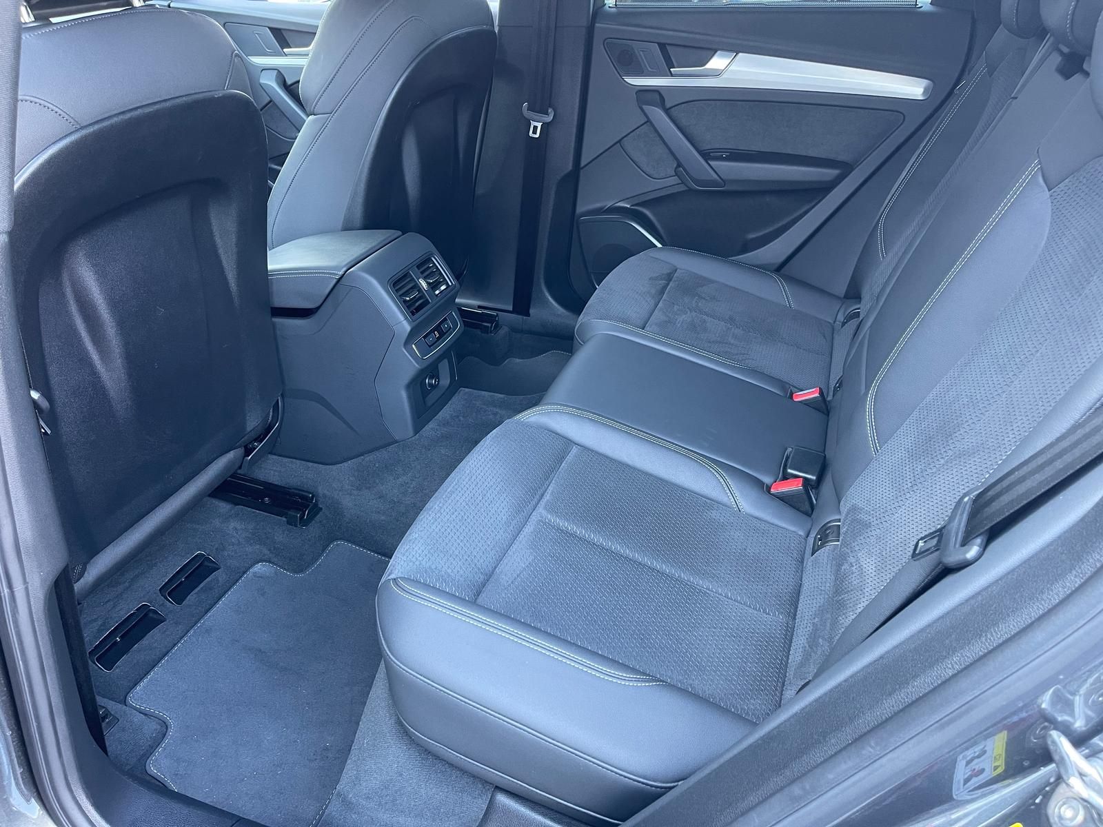 Audi Q5 40 TDI quattro S-Line - Samsaru's Car Outlet