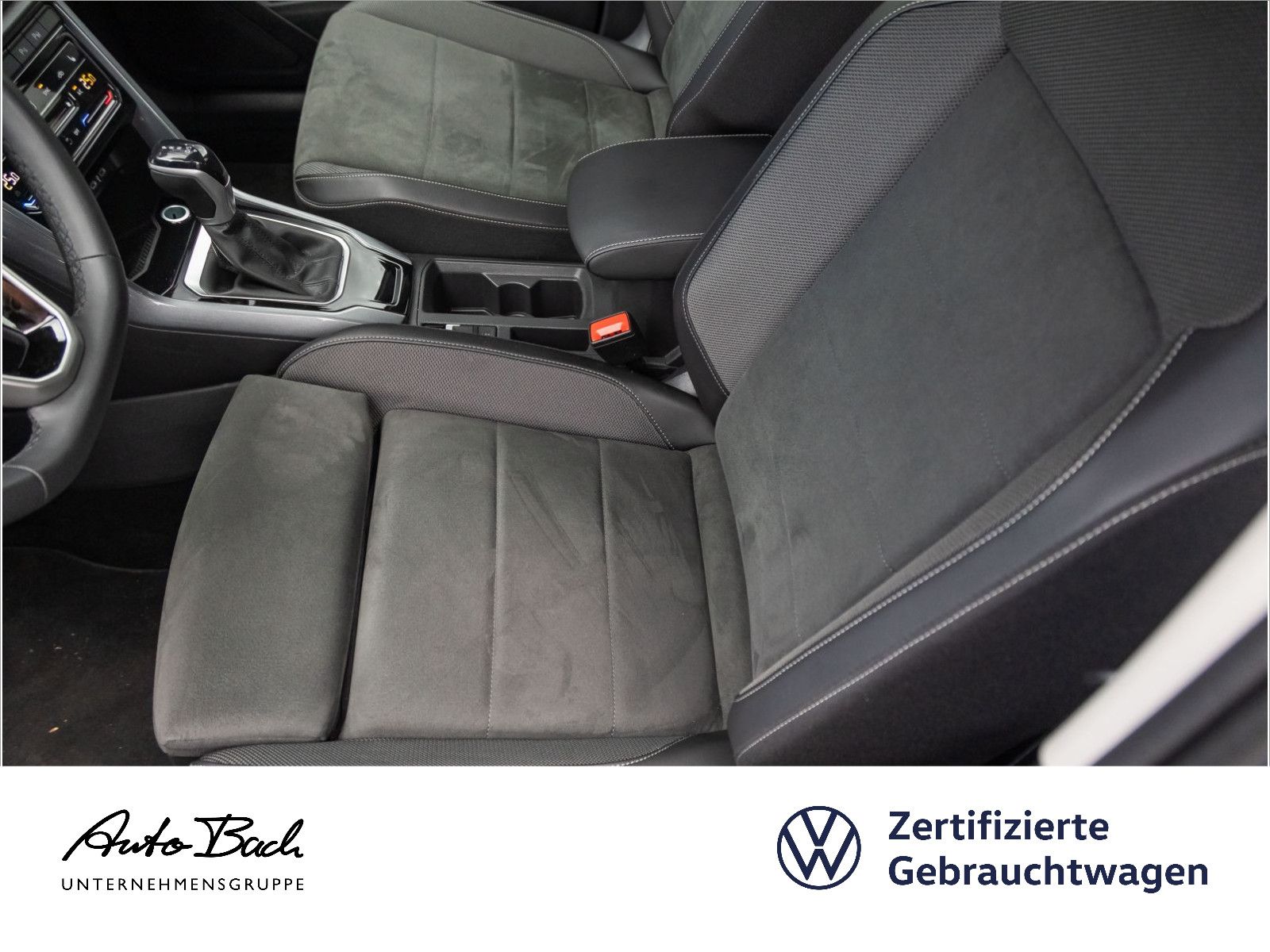 Volkswagen T-Roc 1.5 TSI Style DSG - Samsaru's Car Outlet